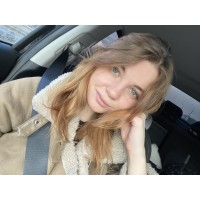 Александра Попова