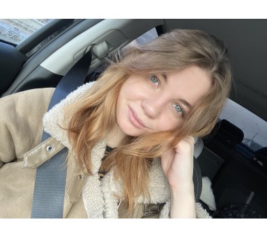 Александра Попова