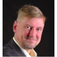 Артем Грушин