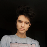 Артур Марипов