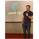 Дамир Хусаинов