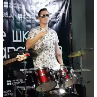 Даниил Тихов