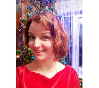 Елена Акопян, специалист по SMM