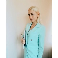 Елена Замятина