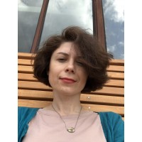 Яна Лукьяненко