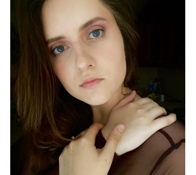 Яна Савина