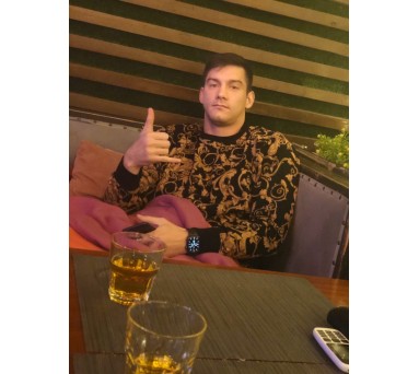 Максим Фарионов