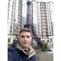 Максим Нуриев