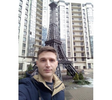 Максим Нуриев