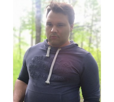 Никита Николаев