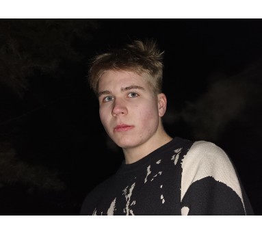 Никита Шутов