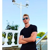 Николай Королев