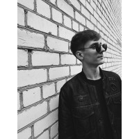 Роман Апаев