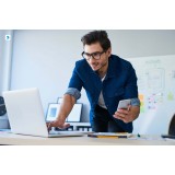 Владислав Николаев